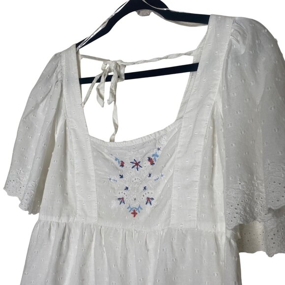 $34.99 NWT Old Navy Baby Doll Top Womens M White Swiss Dot Smocked Floral Embroi - Picture 4 of 6